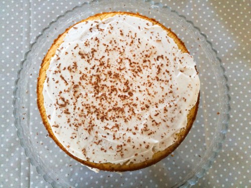 Bolo de laranja e chocolate em camadas